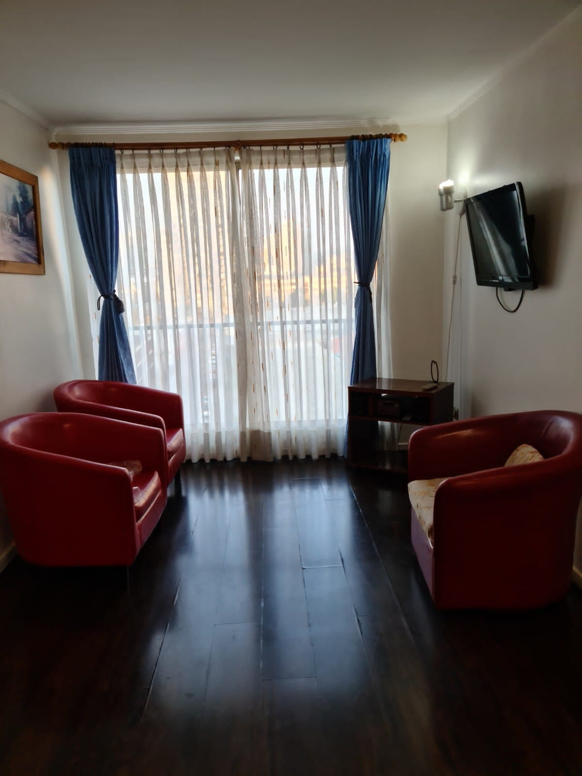 Arriendo depto. Amoblado de 1 dormitorio Metro Santa Lucia