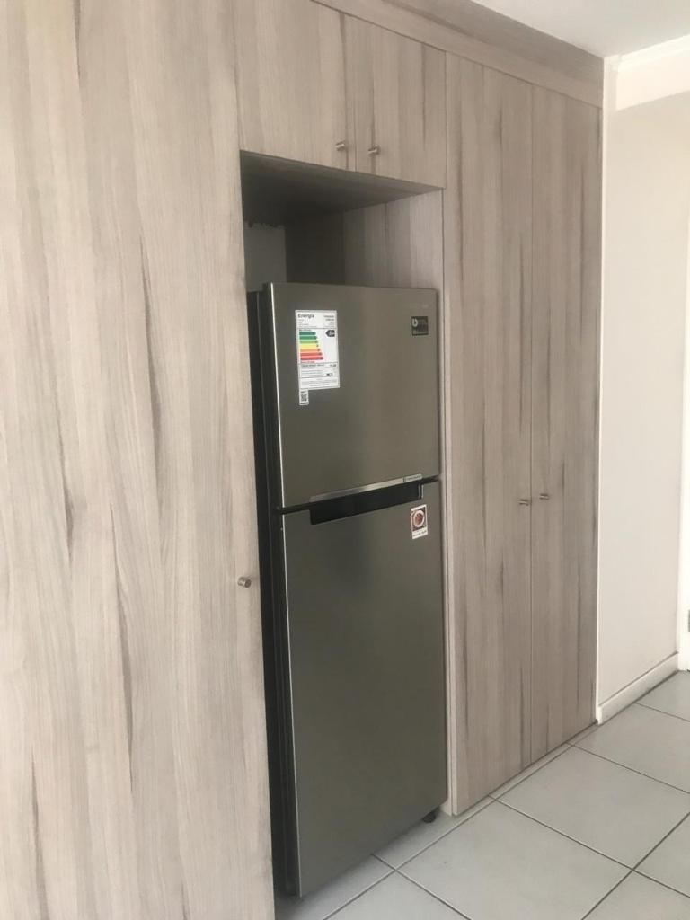 Arriendo depto. 1 dormitorio Metro Moneda-Amoblado