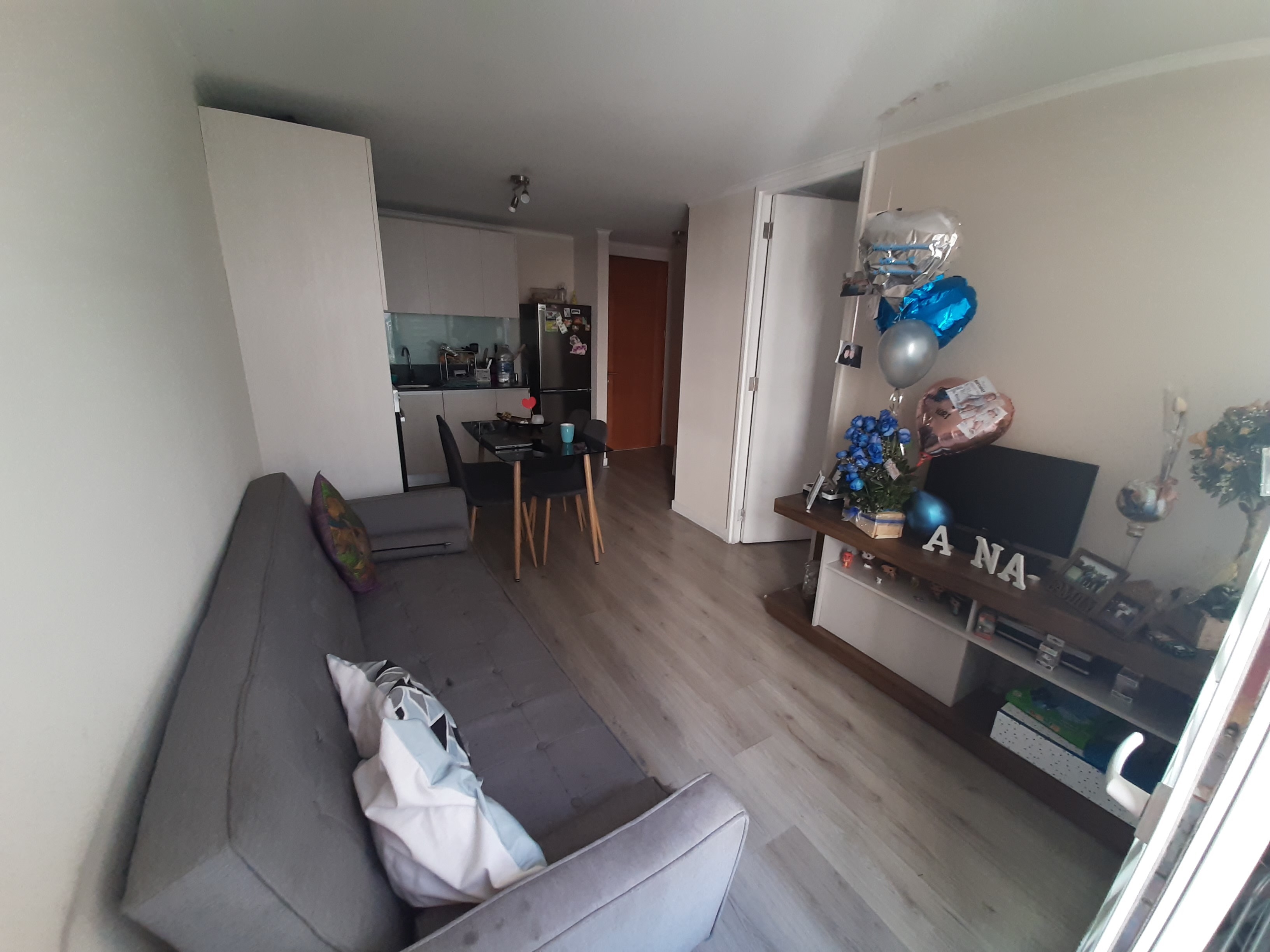 Arriendo depto. 1 dormitorio Metro Santa Lucia MP084