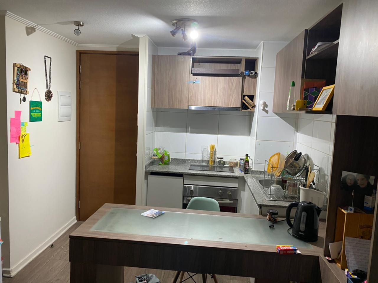 Arriendo depto. 1 dormitorio Metro Santa Lucia MP086